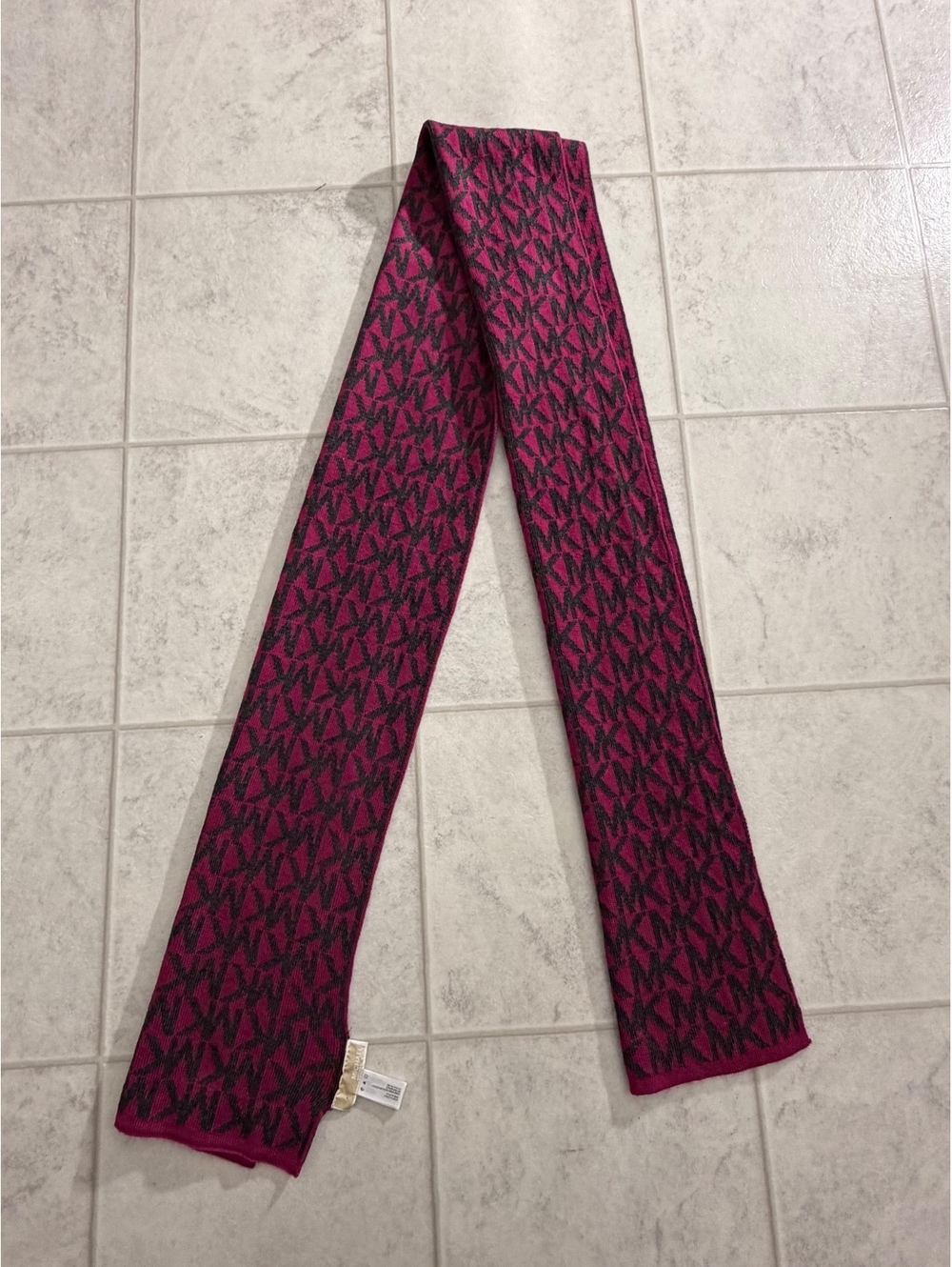 Michael Michael Kors pink and black logo knit scarf